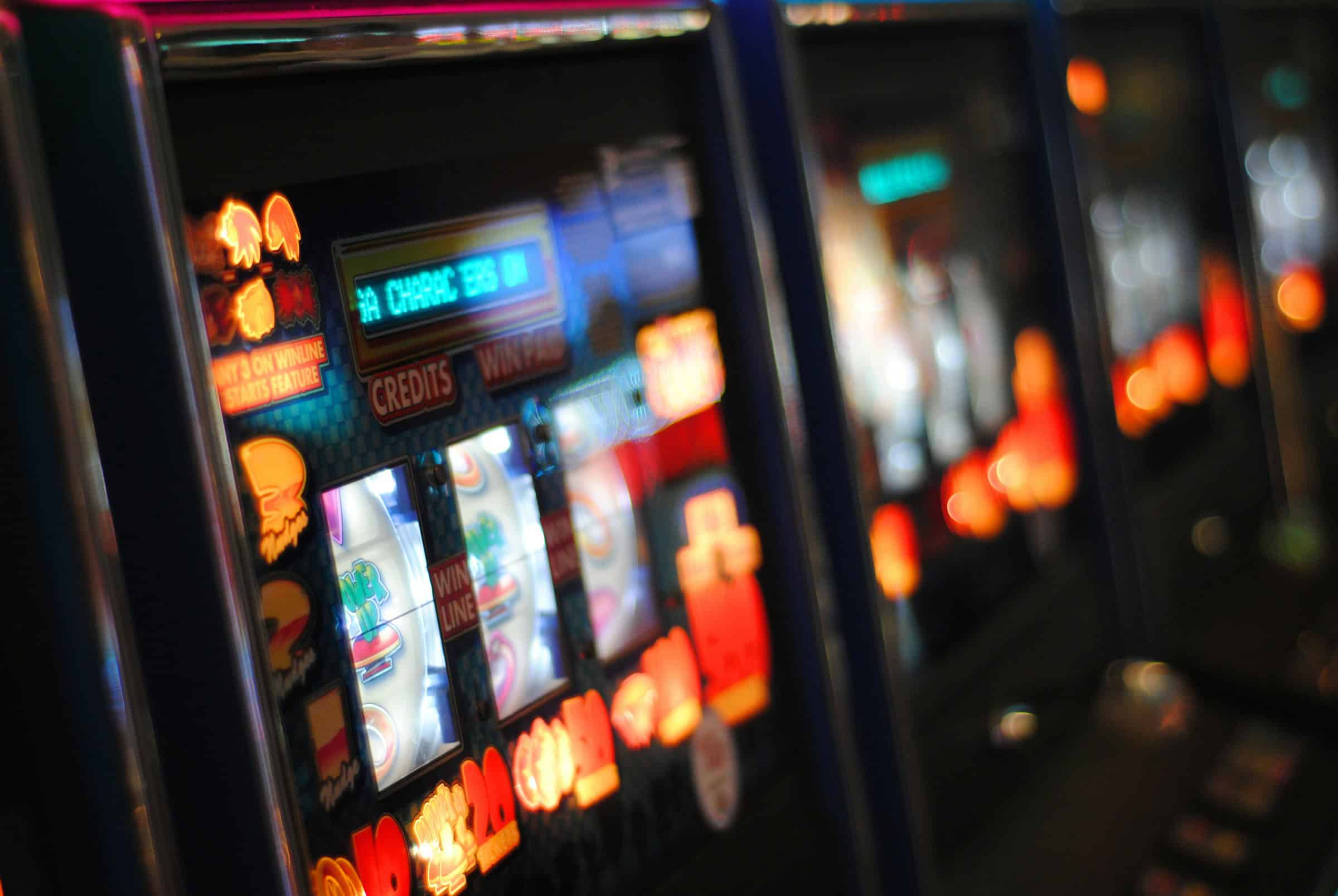 Slot dengan 100+ Paylines, Worth It?