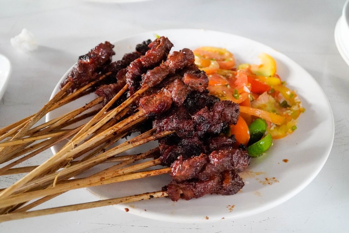 Sate Kambing Empuk Pakai Soda? Mitos atau Fakta?